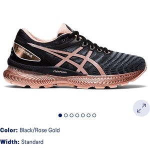ASICS Gel Nimbus 22, size 7.5 women’s shoe